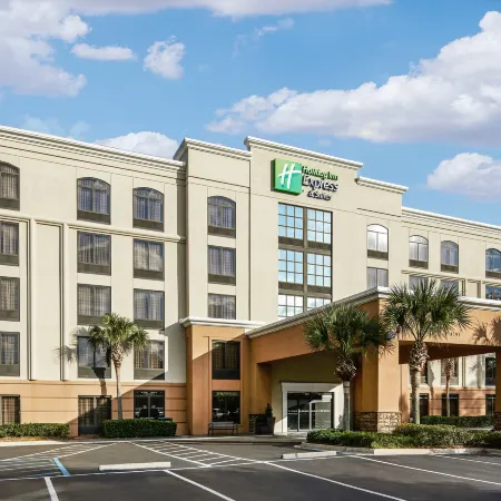 Holiday Inn Express & Suites JACKSONVILLE SE- MED CTR AREA by IHG