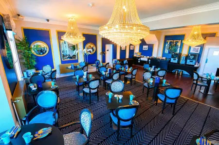 Llandudno Bay Hotel Отели рядом с достопримечательностью «Mostyn Street»