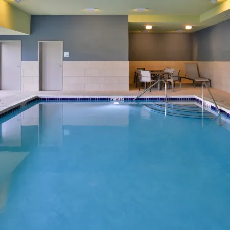 Holiday Inn Express & Suites OLATHE WEST by IHG