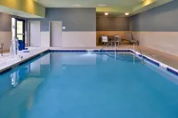 Holiday Inn Express & Suites Olathe West Hotels in De Soto