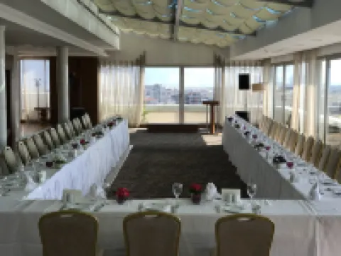 Anemon Kent Çiğli Otel