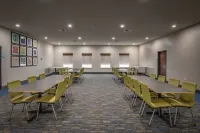 Holiday Inn Express & Suites N WACO AREA - WEST by IHG