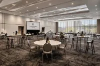 Renaissance Milwaukee West Hotel - 4-Star