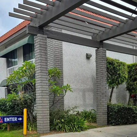 Studio 6 Suites Santa Ana, CA