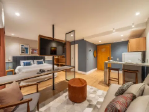 Manhattan Porto Alegre by Mercure Hotels in 