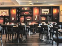 Hotel Sommelier Boutique - พร้อมอาหารเช้า
