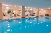 Holiday Inn PORTLAND-BY THE BAY by IHG - Pools