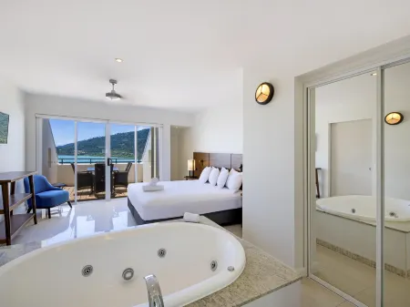 The Sebel Whitsundays Отели в г. Фламетри