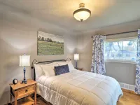 Comfy and Cozy Kalispell Home Walk to Downtown فنادق في كاليسبيل
