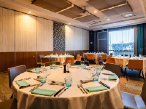 蘭斯蒂恩奎克斯諾富特飯店