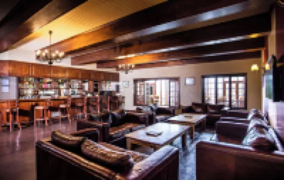 卡利登酒店及水療中心