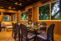 Hotel Villa Morra Suites