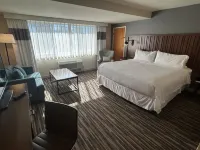 Best Western Premier Plainview-Long Island Hotel - parking