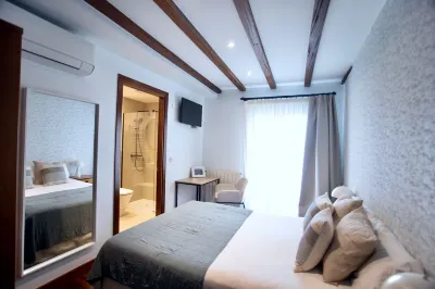 Katrapona Hotels near Getaria Fishing Port