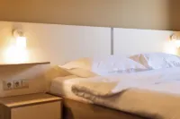 Nest Inn Honey Apartment Hotels in 