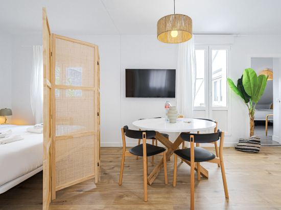 Vallecano Apartments by Olala Homes