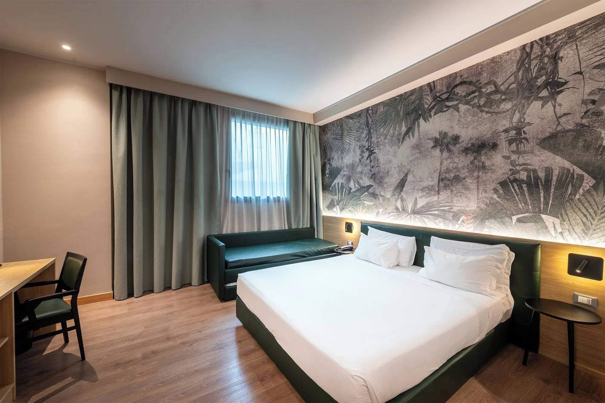 Neo Hotel Rooms Photos