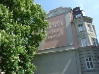 Hotel Stare Miasto Old Town - ที่มีบาร์