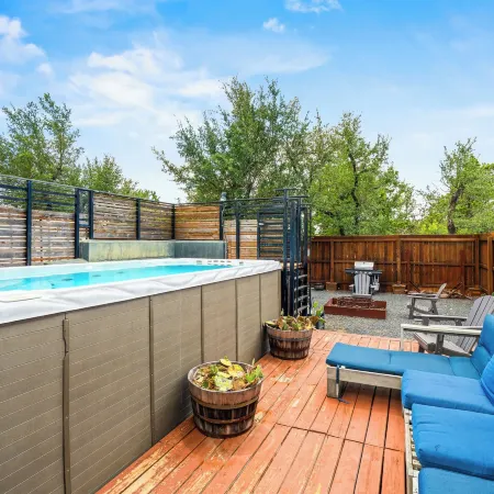 Contemporary Country Style Gem w BBQ & Games Room