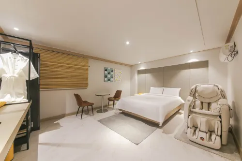 Gyeongju Hotel Line Hwangridan-gil Branch