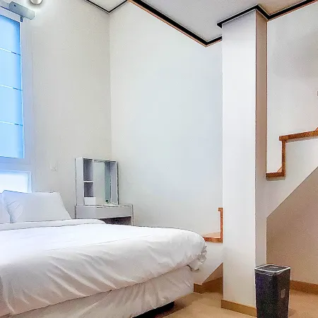 Flex Hostel Отели рядом с достопримечательностью «Станция метро Dongjak»