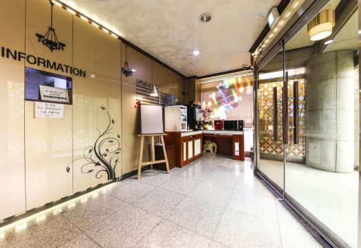 여주 프린스 대표 이미지