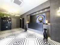 Hotel Lavieen Hotel dekat Perpustakaan Starfield