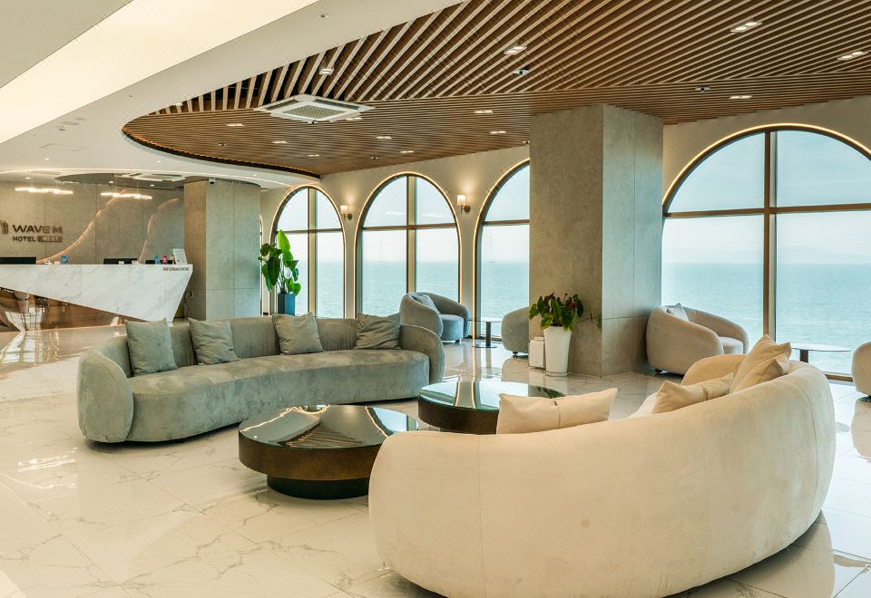 웨이브엠 호텔 (웨스트)