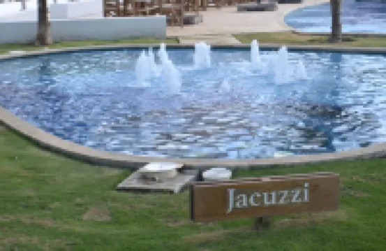 Private Jacuzzi and Balcony in 2-br Villa