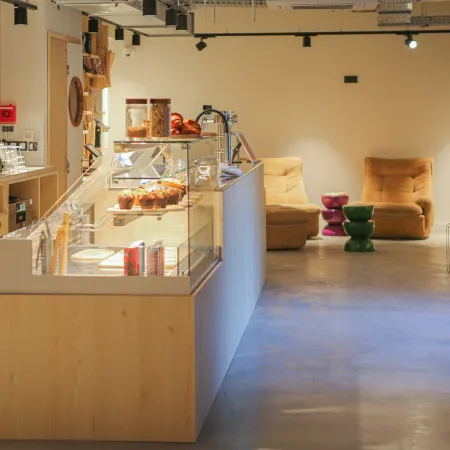 Mustard Hostel Отели в г. Дижон