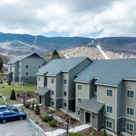 100 Snow Creek 2 Bedroom Condo