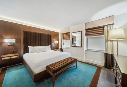 렉싱턴 플라자 호텔