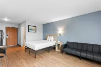 Birch Hill Suites Clarksville-Louisville North