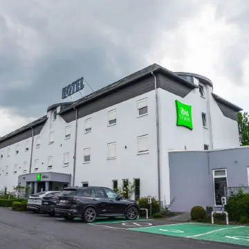 Ibis Styles Charleroi Airport Aero 44