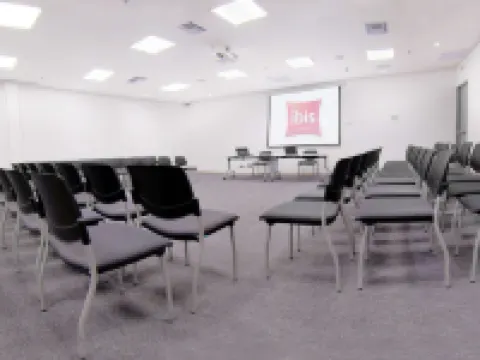Ibis Apartadó