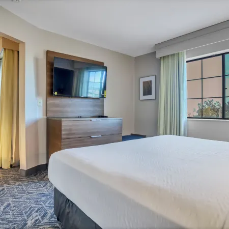 Best Western Hesperia-Victorville Suites