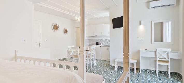 Posidonia Luxury Suites Hotele w: Karpathos