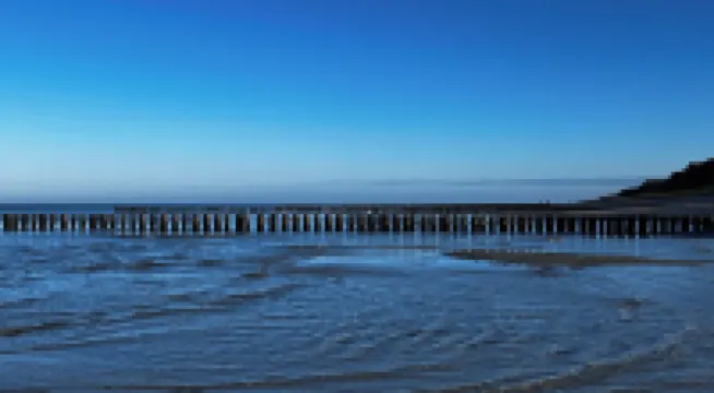 New! Modern, completely renovated vacation bungalow in a quiet and central location!