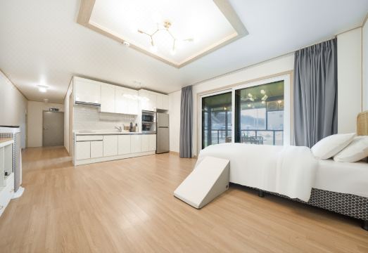 가평 구름위산책 애견 글램핑-펜션