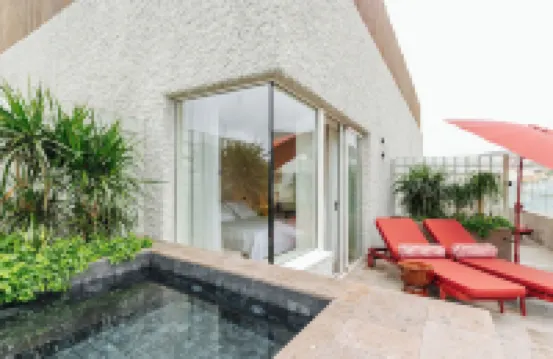 塔羅聖克魯斯酒店