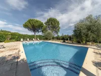 Relaxing Provence Hideaway Hotels in Carpentras
