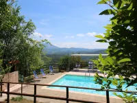 Farmhouse in Apecchio with Mountain Views