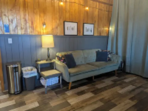 Feather Nest Inn