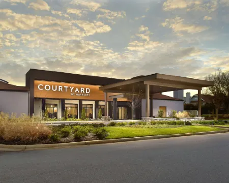 คอร์ทยาร์ดบายแมริออท กรีนวิลล์ เฮย์วูดมอลล์ โรงแรมในกรีนวิลล์