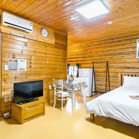Muju Moon River Pension