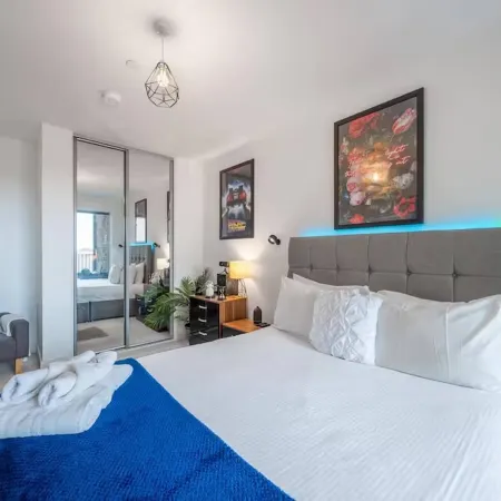 Stylish 1-Bed Apt in Harrow with Balcony Near Heathrow and Wembley