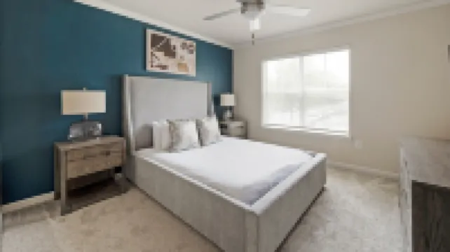 Landing Beautiful 1bd, Courtyard, Clubhouse
