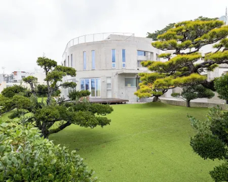 Urban View Villa Hotels in Tomigusuku