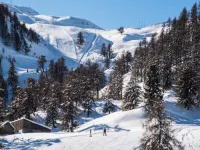 Apartment in Village Center near Slopes Hotels in Risoul
