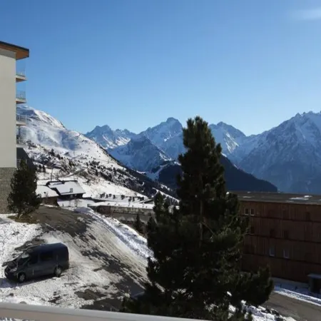 Apartment in Viel Alpe with Ski-In Access